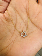Load image into Gallery viewer, STAR OF DAVID OUTLINE NECKLACE