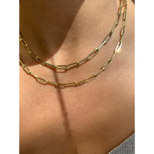 Load image into Gallery viewer, BYRDIE SEMI HOLLOW PAPERCLIP NECKLACE
