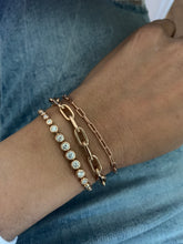 Load image into Gallery viewer, ERISSYA BOLD LINKS BRACELET