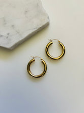 Load image into Gallery viewer, GIADA GOLD HOOP EARRINGS