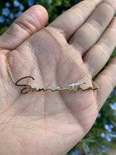 Load image into Gallery viewer, THINNY CURSIVE NAME NECKLACE