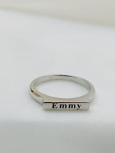 Load image into Gallery viewer, REIGN NAME RING