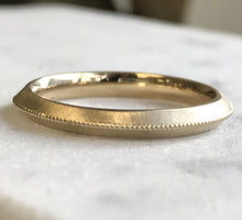 Load image into Gallery viewer, ESME GOLD KNIFE-EDGE RING