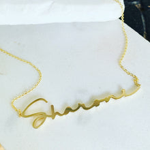Load image into Gallery viewer, THINNY CURSIVE NAME NECKLACE