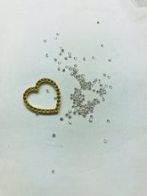 Load image into Gallery viewer, CARYS DIAMOND HEART NECKLACE
