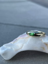 Load image into Gallery viewer, AMARISSA TSAVORITE DOME RING