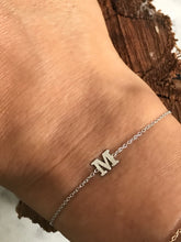 Load image into Gallery viewer, AURUM GOLD INITIAL BRACELET