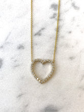 Load image into Gallery viewer, CARYS DIAMOND HEART NECKLACE
