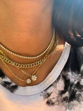 Load image into Gallery viewer, MAGNOLIA LARGE DIAMOND FLOWER NECKLACE