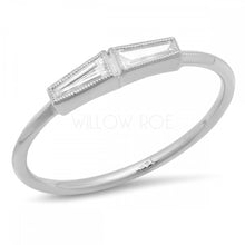 Load image into Gallery viewer, JULES BAGUETTE DIAMOND RING