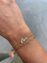 Load image into Gallery viewer, THINNY CURSIVE NAME BRACELET
