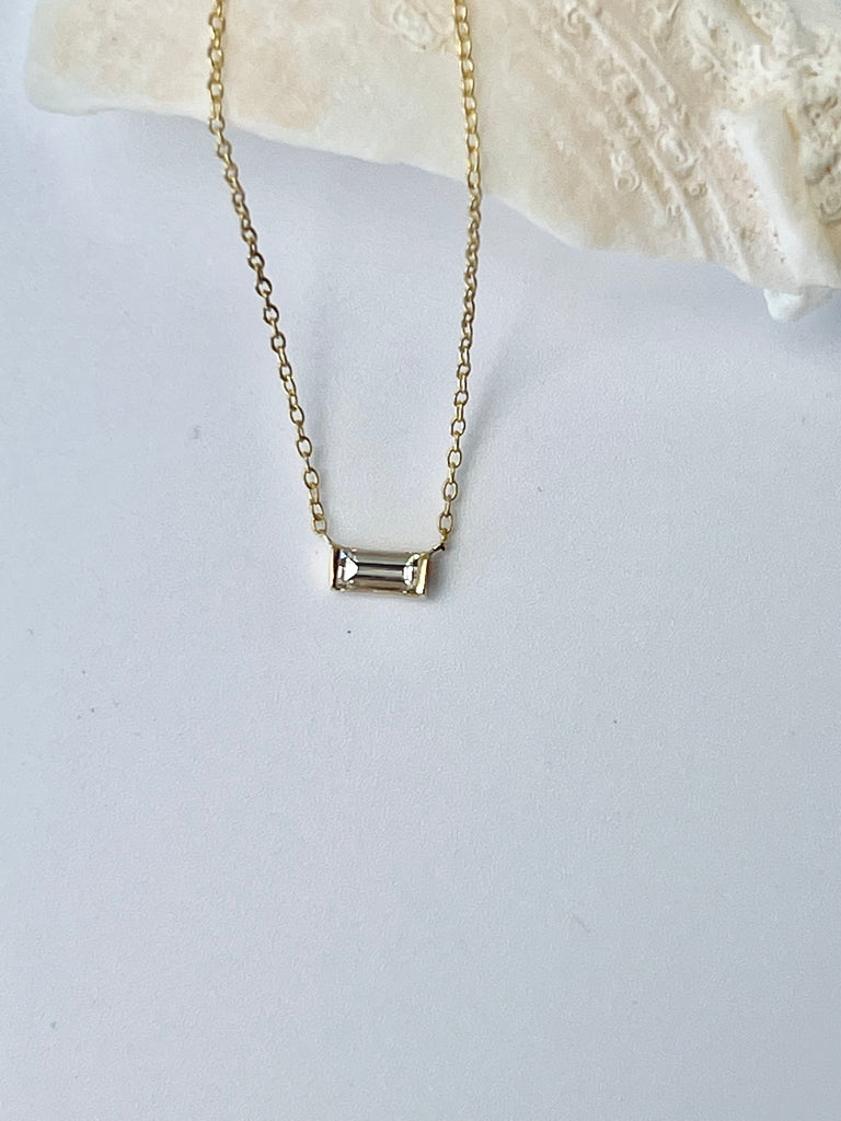 PICCOLA DIAMOND BAGUETTE NECKLACE