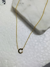 Load image into Gallery viewer, AURUM GOLD LETTER NECKLACE
